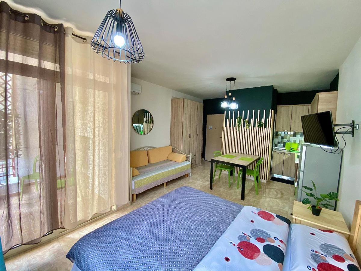 Delight Apartments Golem  Dış mekan fotoğraf