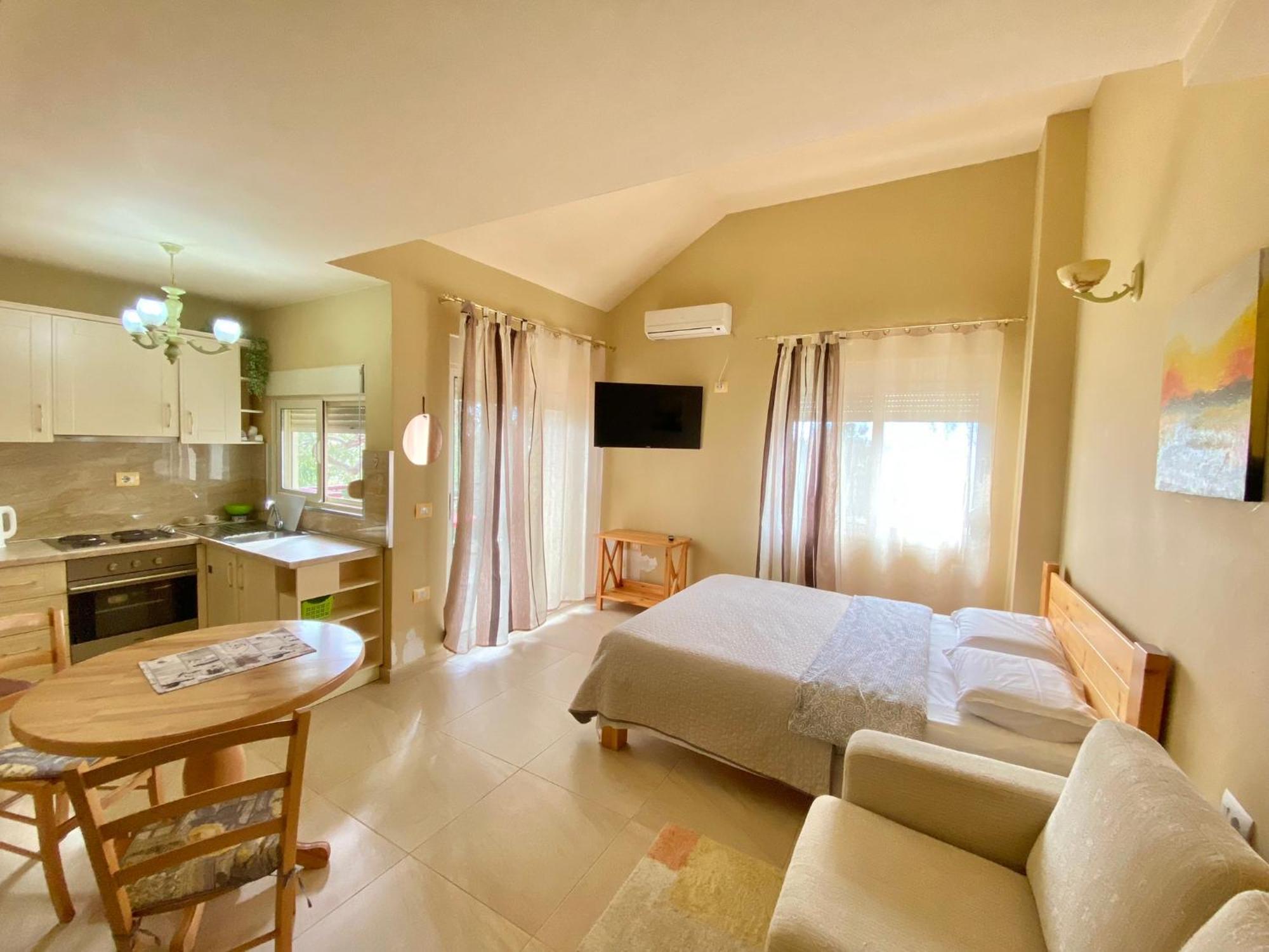 Delight Apartments Golem  Dış mekan fotoğraf
